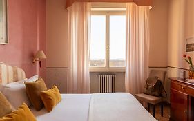 Hotel La Pace